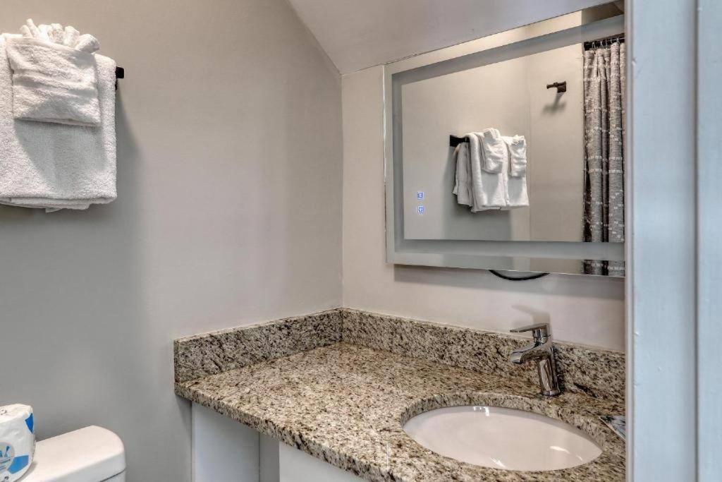 Stylish Haven New Walk To The Ocean Smart Tvs Wifi Apartamento Myrtle Beach Exterior foto