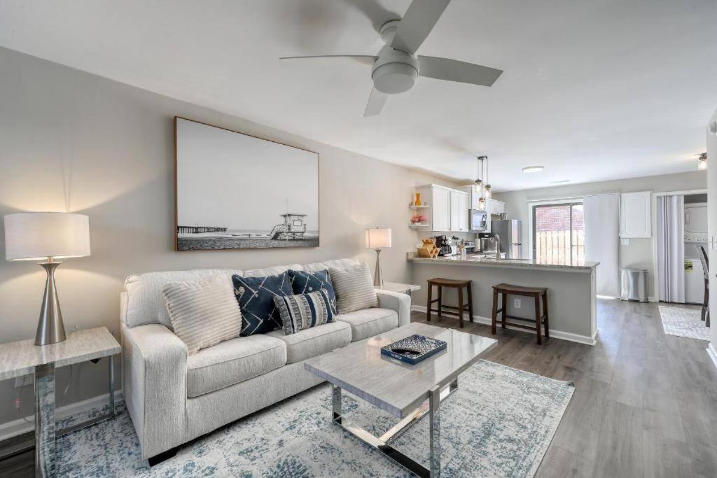 Stylish Haven New Walk To The Ocean Smart Tvs Wifi Apartamento Myrtle Beach Exterior foto
